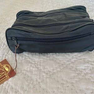 BUGATTI all leather toiletry bag